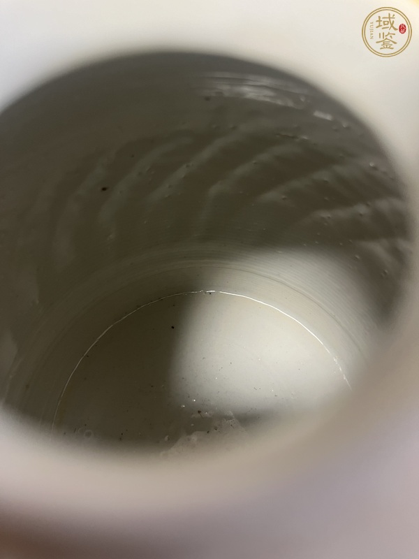 古玩陶瓷纏枝花囍字紋青花罐真品鑒賞圖