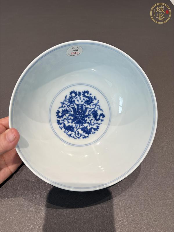 古玩陶瓷清雍正 青花纏枝花卉紋碗（安窯）真品鑒賞圖
