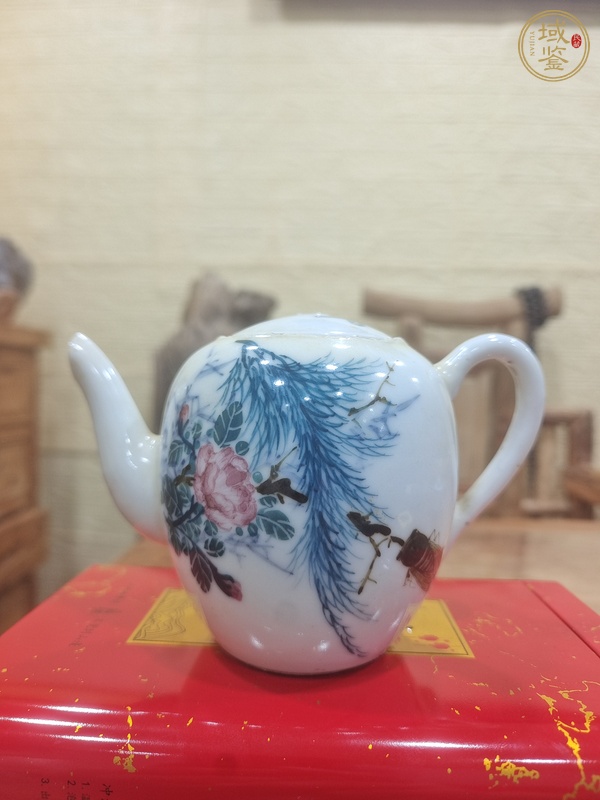 古玩陶瓷民國 釉中彩茶壺真品鑒賞圖