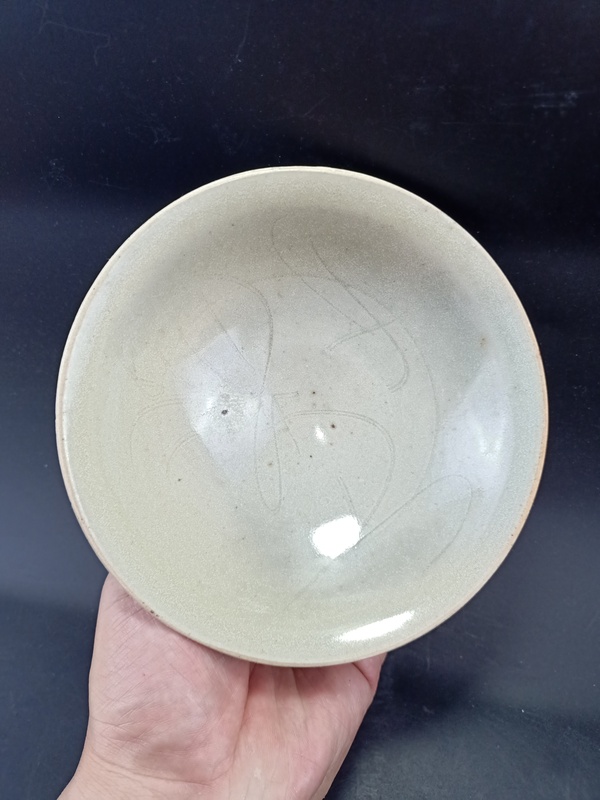 古玩轉(zhuǎn)賣【館藏級精品】宋:影青釉內(nèi)劃花外刻仰蓮紋碗【頂級釉水】【雙面工藝非常難得】拍賣，當(dāng)前價(jià)格588元