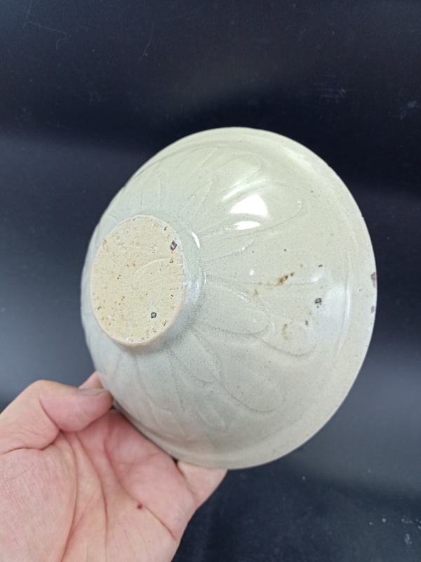 古玩陶瓷【館藏級精品】宋:影青釉內劃花外刻仰蓮紋碗【頂級釉水】【雙面工藝非常難得】拍賣，當前價格0元