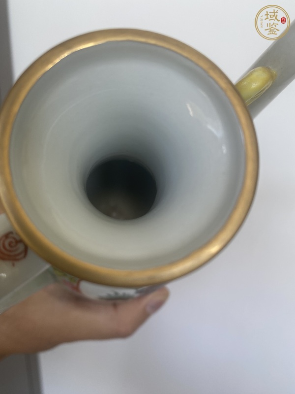 古玩陶瓷民國粉彩壺真品鑒賞圖