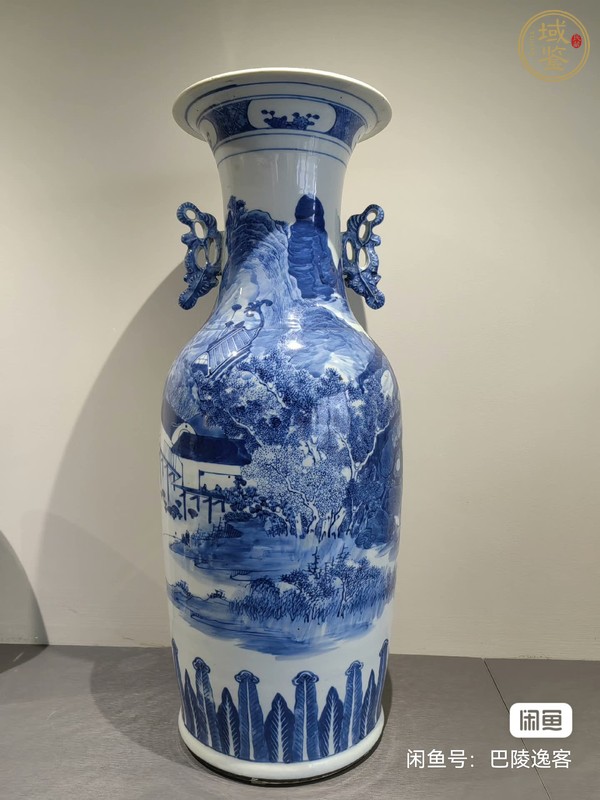 古玩陶瓷山水紋青花雙松葉耳撇口瓶真品鑒賞圖