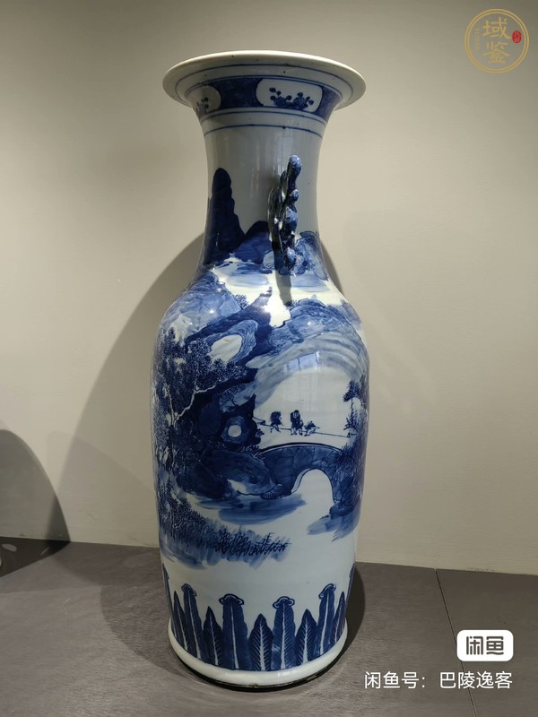 古玩陶瓷山水紋青花雙松葉耳撇口瓶真品鑒賞圖