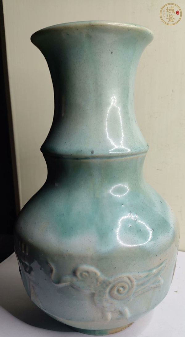 古玩陶瓷窯變綠釉瓶真品鑒賞圖