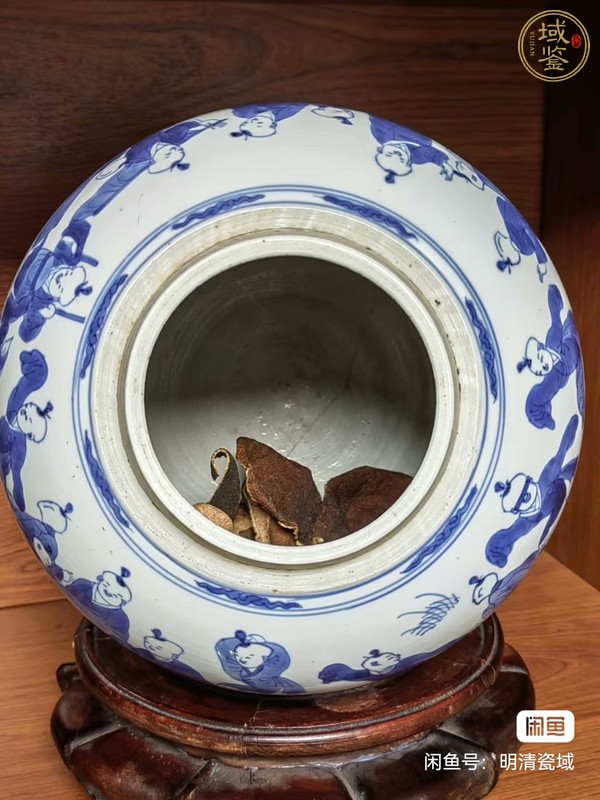 古玩陶瓷人物青花罐真品鑒賞圖
