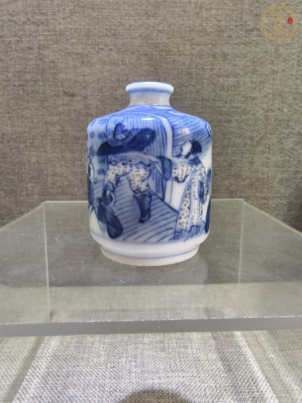 古玩陶瓷青花釉里紅人物紋鼻煙壺真品鑒賞圖