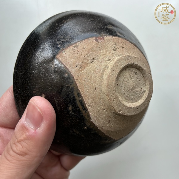 古玩陶瓷黑釉盞真品鑒賞圖