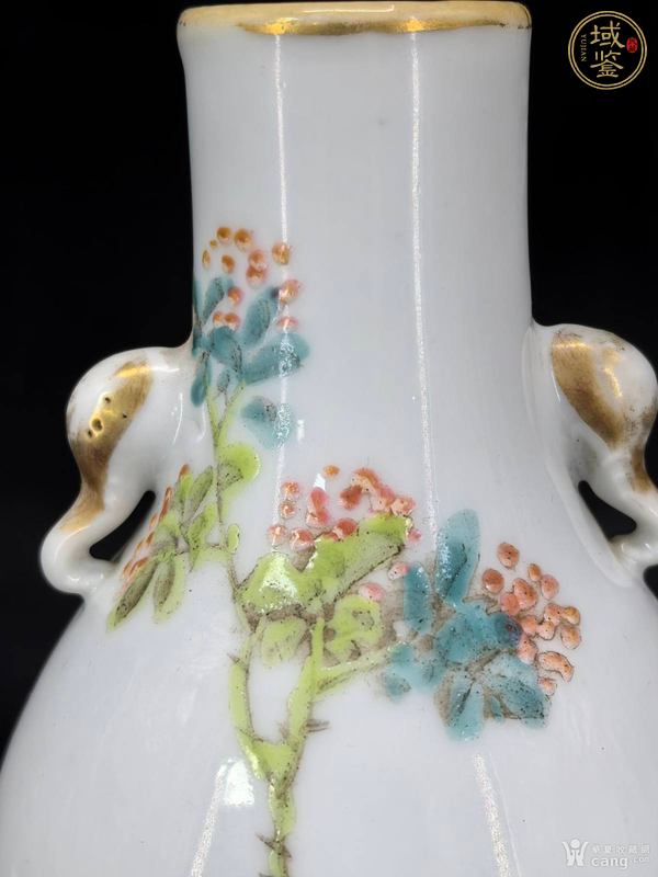 古玩陶瓷粉彩花鳥紋象耳尊真品鑒賞圖