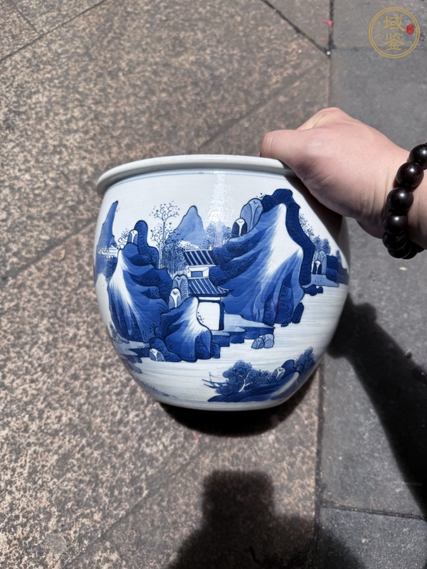 古玩青花缸真品鑒賞圖