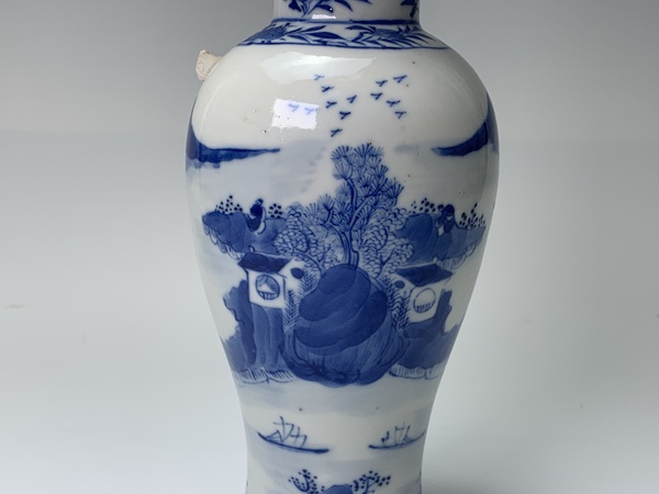 古玩陶瓷清晚期·青花山水風(fēng)景紋將軍罐拍賣，當(dāng)前價(jià)格2394元
