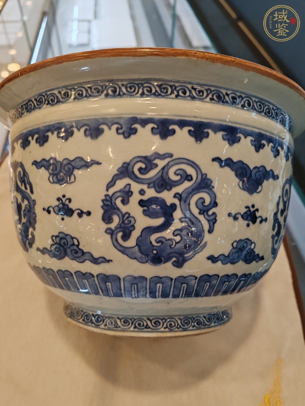 古玩陶瓷清康熙時期青花香草龍紋花盆真品鑒賞圖