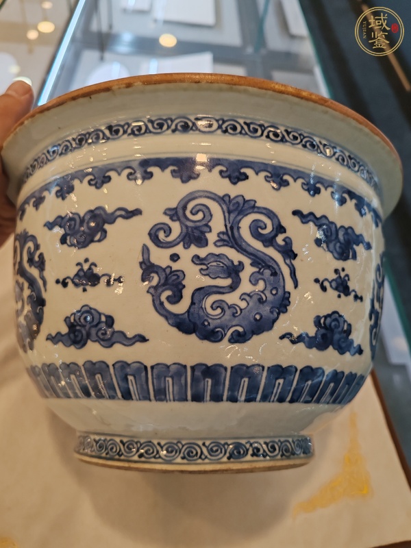 古玩陶瓷清康熙時期青花香草龍紋花盆真品鑒賞圖