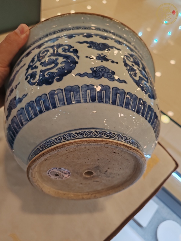 古玩陶瓷清康熙時期青花香草龍紋花盆真品鑒賞圖