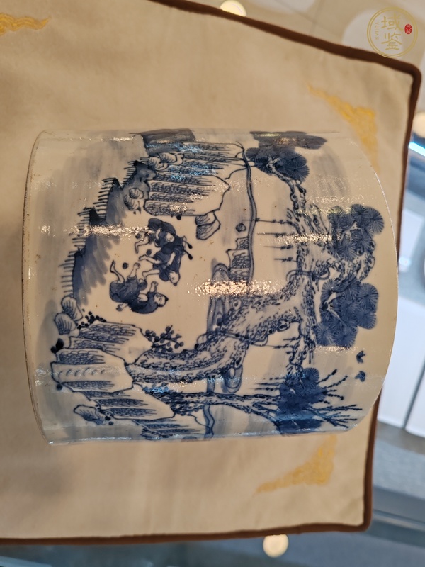 古玩陶瓷青花人物故事紋筆筒真品鑒賞圖
