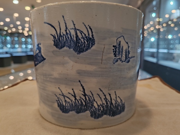 古玩陶瓷青花人物故事紋筆筒拍賣，當前價格18000元
