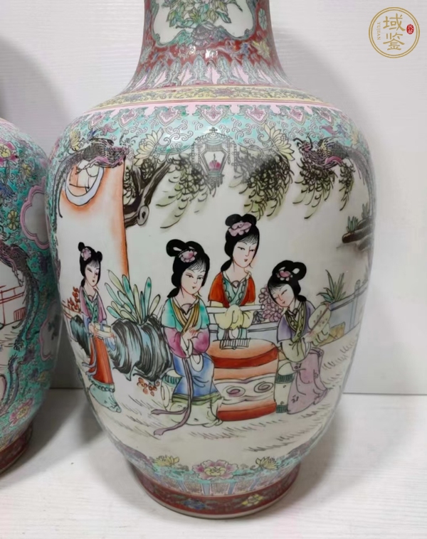 古玩陶瓷粉彩仕女人物撇口瓶真品鑒賞圖