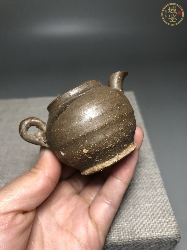 古玩陶瓷醬釉水滴真品鑒賞圖