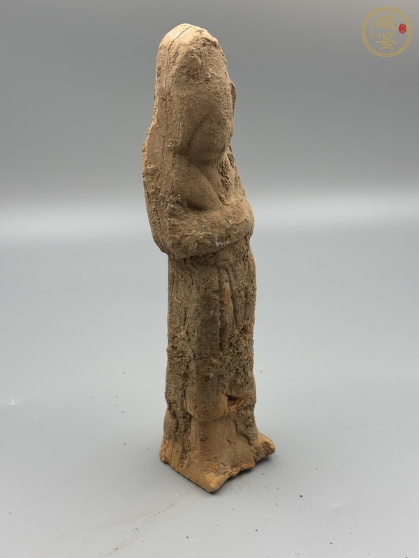古玩陶瓷唐·風帽俑真品鑒賞圖