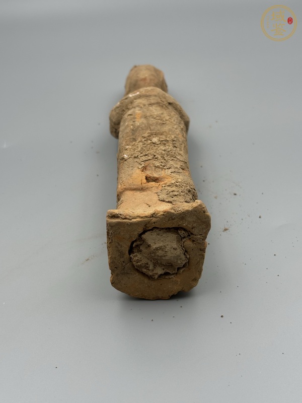 古玩陶瓷唐·風帽俑真品鑒賞圖