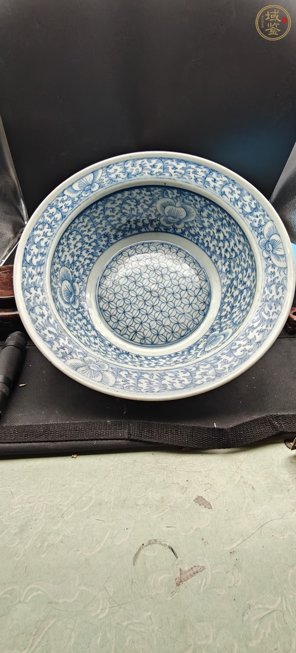 古玩青花盆真品鑒賞圖