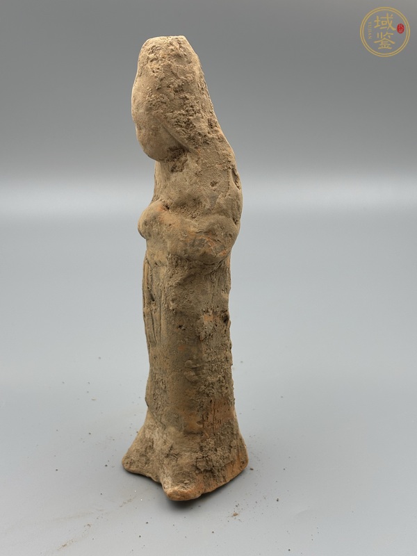 古玩陶瓷唐·風帽俑真品鑒賞圖
