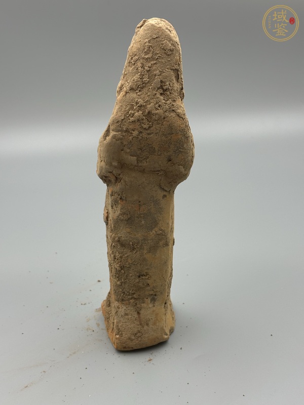 古玩陶瓷唐·風帽俑真品鑒賞圖