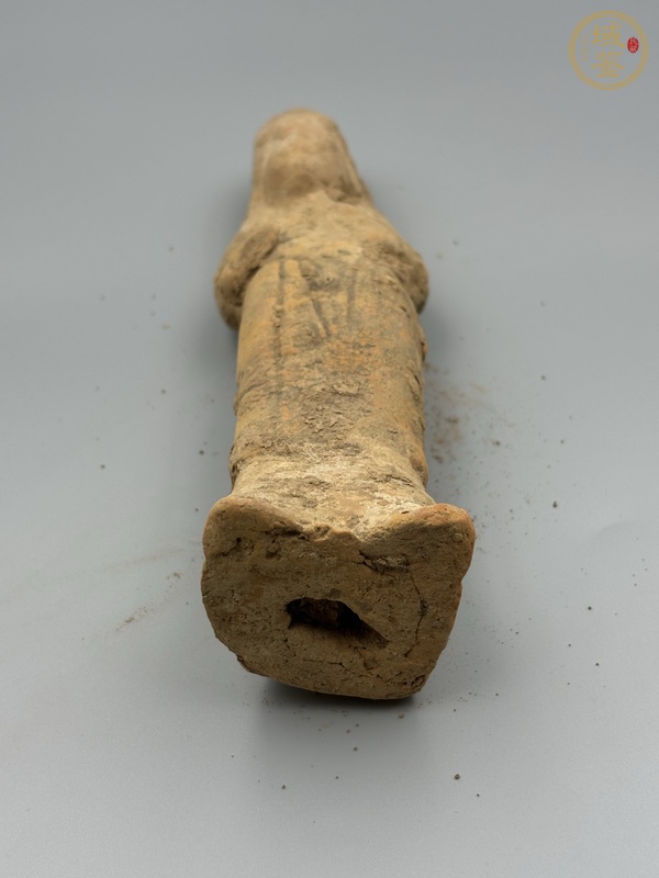 古玩陶瓷唐·風帽俑真品鑒賞圖