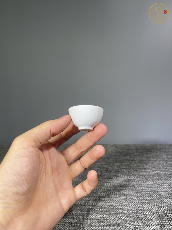 古玩陶瓷白釉杯真品鑒賞圖