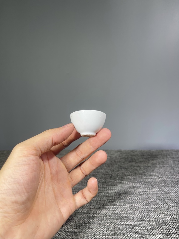 古玩陶瓷清晚期.白釉杯拍賣(mài)，當(dāng)前價(jià)格0元