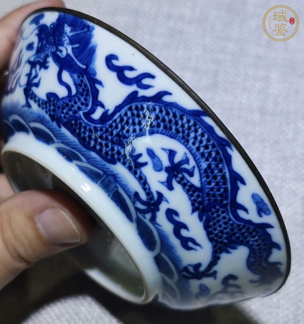 古玩陶瓷晚清青花龍紋深腹洗真品鑒賞圖