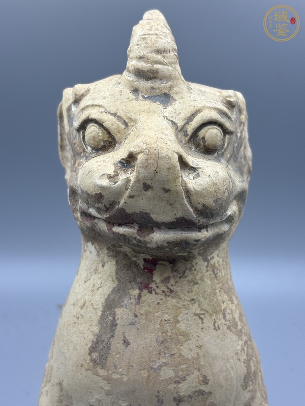 古玩陶瓷隋·青釉獸真品鑒賞圖