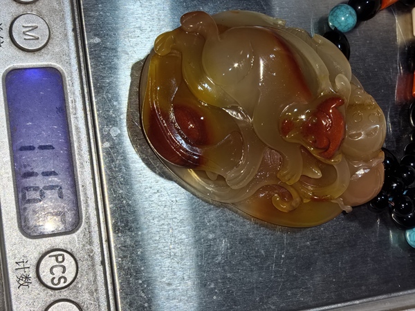 古玩玉器金絲玉雕“靈猴獻壽”把件拍賣，當前價格888元