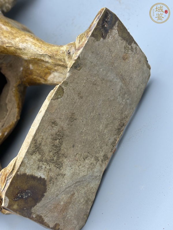 古玩陶瓷唐三彩馬真品鑒賞圖