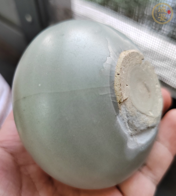 古玩陶瓷龍泉青瓷水盂真品鑒賞圖