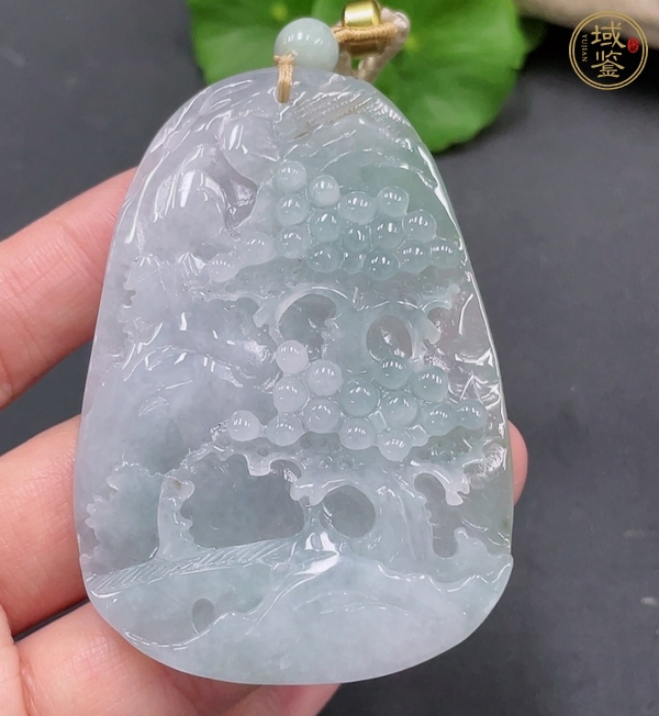 古玩玉器天然翡翠山水紋飾牌真品鑒賞圖