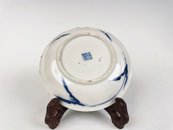 古玩陶瓷清康熙·青花斗雞圖盤拍賣，當(dāng)前價(jià)格495元