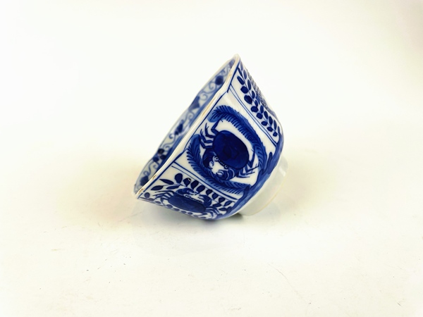 古玩陶瓷清光緒·青花魚澡紋茶圓拍賣，當(dāng)前價格396元