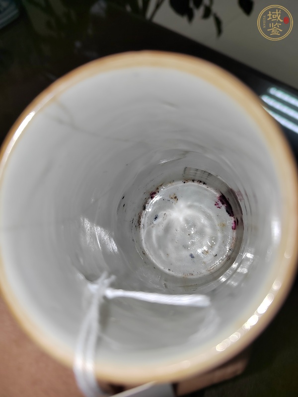 古玩陶瓷八仙圖粉彩鐵拐李筆筒真品鑒賞圖