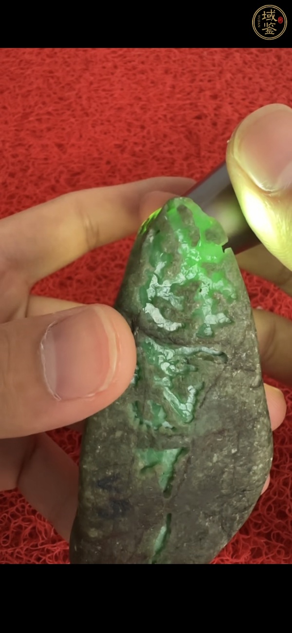 古玩玉器翡翠賭石真品鑒賞圖