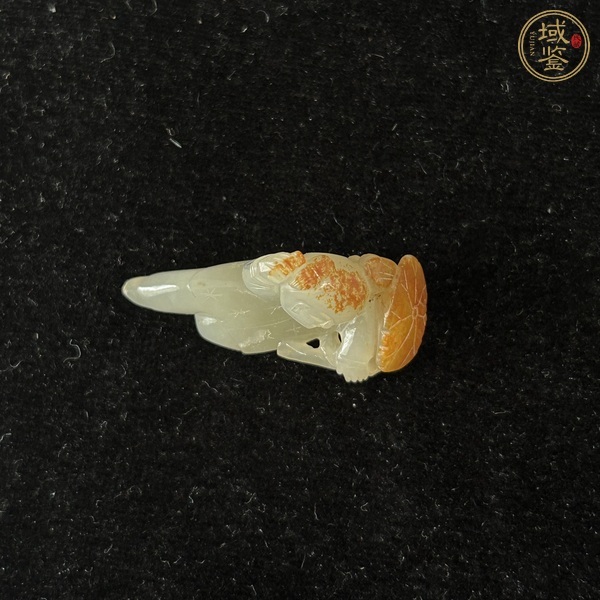 古玩玉器和田玉雕“執(zhí)荷童子”真品鑒賞圖