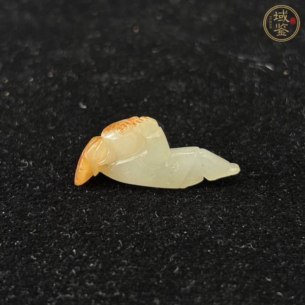 古玩玉器和田玉雕“執(zhí)荷童子”真品鑒賞圖