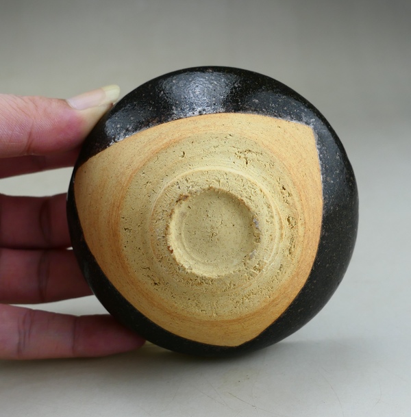 古玩陶瓷宋代.吉州窯黑釉茶盞（高級茶器）拍賣，當前價格197元