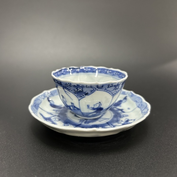 古玩陶瓷清康熙青花三娘教子圖杯碟拍賣，當前價格3200元