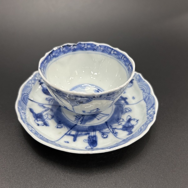 古玩陶瓷清康熙青花三娘教子圖杯碟拍賣，當前價格3200元