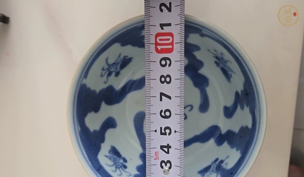 古玩陶瓷外紫金釉內(nèi)青花魚藻紋杯真品鑒賞圖