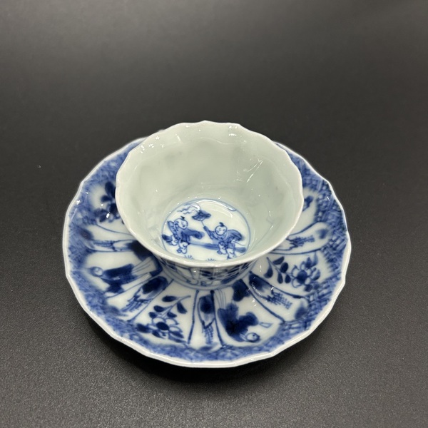 古玩陶瓷清康熙青花嬰戲人物紋杯碟拍賣，當(dāng)前價(jià)格2800元