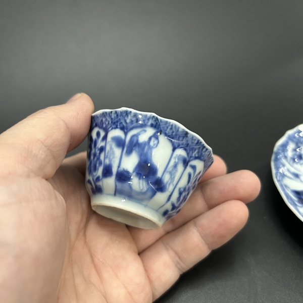 古玩陶瓷清康熙青花嬰戲人物紋杯碟拍賣，當(dāng)前價(jià)格2800元