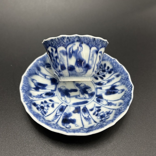 古玩陶瓷清康熙青花嬰戲人物紋杯碟拍賣，當(dāng)前價(jià)格2800元