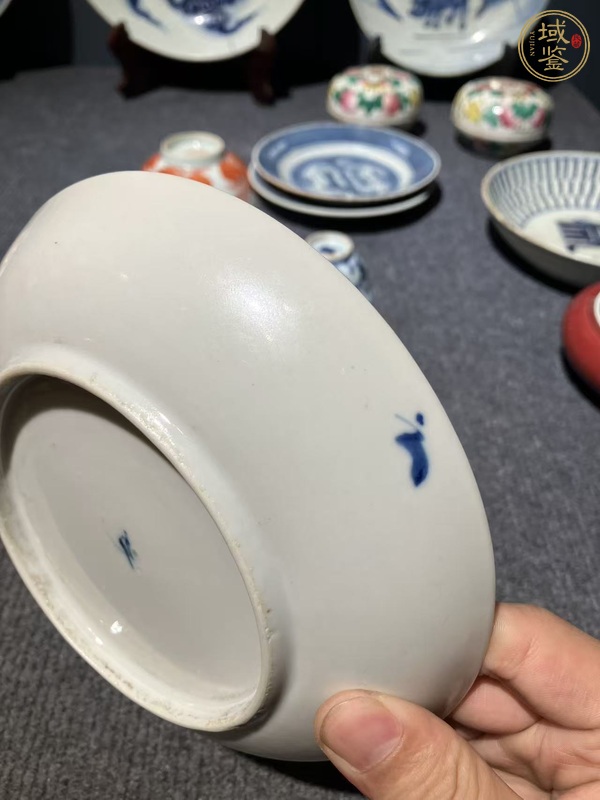 古玩陶瓷樵漁耕讀山水紋青花盤真品鑒賞圖